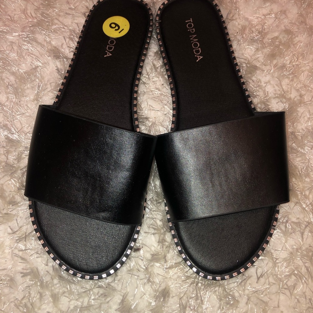 Top Moda Slippers - Picture 2 of 7